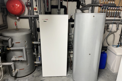 Solaris Energy Install the first Kronoterm ETERA in the UK!